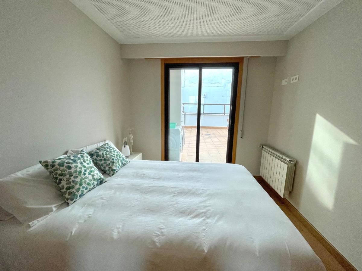 Estudio Centrico 1 Con Terraza Y Parking Privado Ourense Exteriör bild