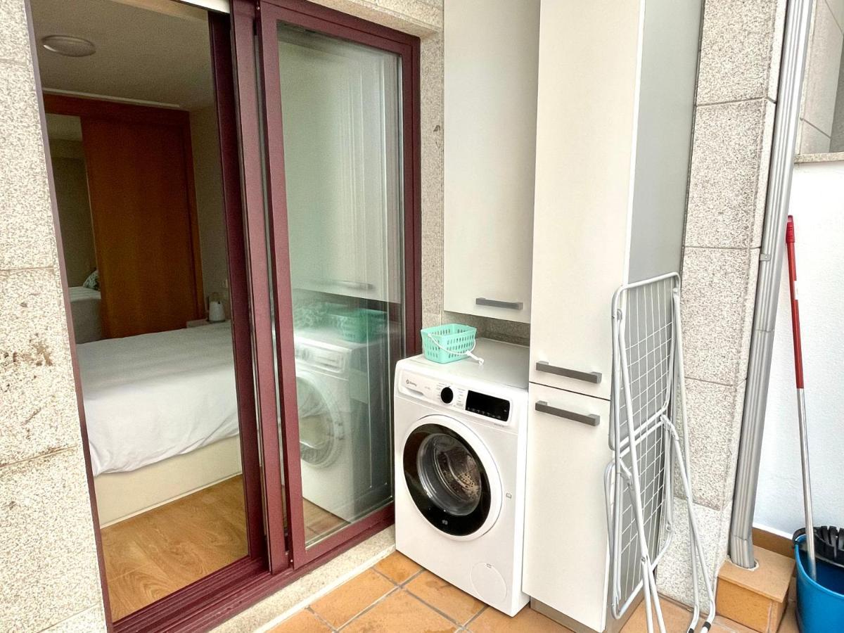 Estudio Centrico 1 Con Terraza Y Parking Privado Ourense Exteriör bild